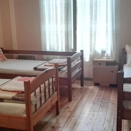 Balkan Rooms & Studios In Downtown София Экстерьер фото