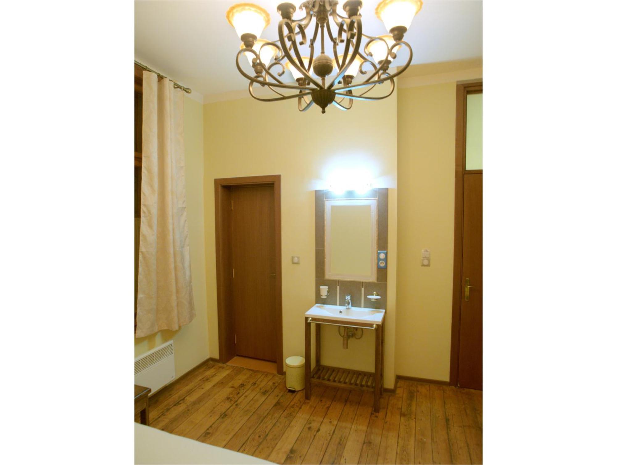 Balkan Rooms & Studios In Downtown София Экстерьер фото